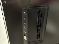 Lot 11 - panasonic lcd tv - afbeelding 3 van  4