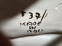 Lot 11 - porseleinen capodemonte italiaanse koppel - afbeelding 6 van  6