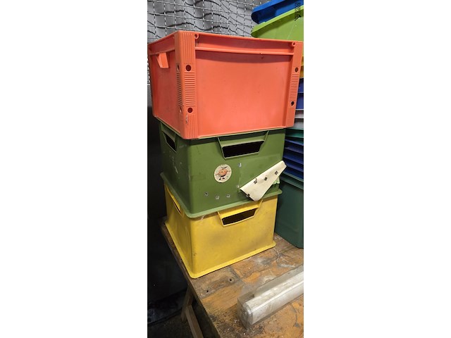 Lot 11 - stapelbakken 15 stuks - afbeelding 4 van  4