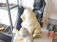 Lot 11 - tuinbeelden. 3 stuks - afbeelding 1 van  4