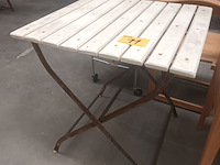 Lot 11 - tuintafel - afbeelding 1 van  4
