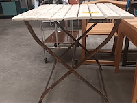 Lot 11 - tuintafel - afbeelding 2 van  4