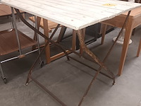 Lot 11 - tuintafel - afbeelding 3 van  4