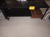 Lot 11 - zwarte salontafel - afbeelding 2 van  4