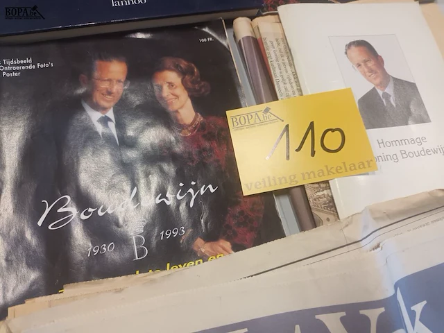 Lot 110 - boeken en kranten boudewijn. 11 stuks - afbeelding 3 van  4