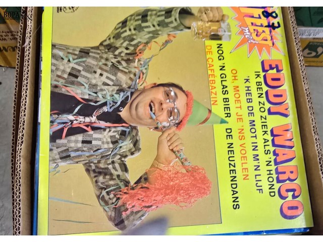 Lot 110 - doos lp's en singles - afbeelding 2 van  3