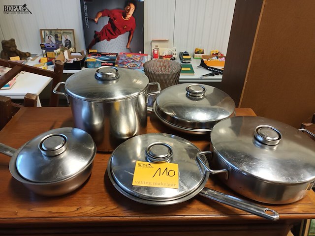 Lot 110 - potten en pannen demeyere. 5 stuks - afbeelding 5 van  5