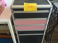 Lot 110 - trolley - afbeelding 1 van  3