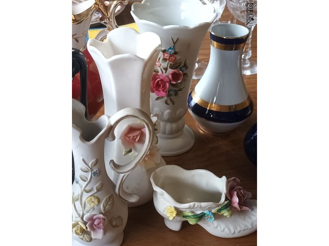 Lot 110 - vaasjes. 10 stuks - afbeelding 3 van  4