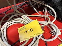 Lot 110 - vintage zwarte draaischijftelefoons - afbeelding 3 van  4