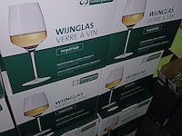 Lot 110 - wijnglas in doos. 8 stuks - afbeelding 2 van  2