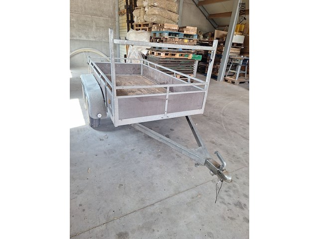 Lot 111 - aanhangwagen - afbeelding 1 van  9