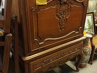 Lot 111 - barkast - afbeelding 1 van  5