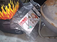 Lot 111 - bbq en toebehoren - afbeelding 5 van  6