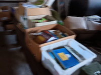 Lot 111 - boeken en kinderboeken - afbeelding 1 van  3