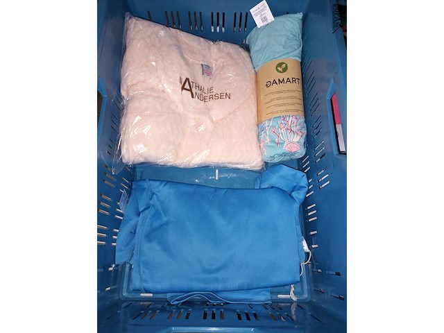 Lot 111 - dameskledij. 18 stuks - afbeelding 5 van  5