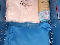 Lot 111 - dameskledij. 18 stuks - afbeelding 5 van  5