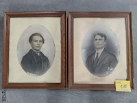 Lot 111 - paar antieke ingelijste portretten begin 20e eeuw - afbeelding 1 van  3