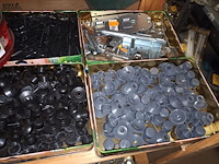 Lot 111 - werkmateriaal - afbeelding 2 van  4