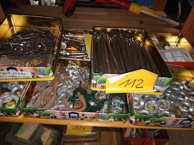 Lot 112 - bevestigingsmateriaal - afbeelding 1 van  4