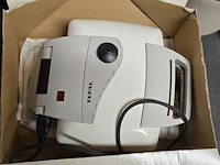 Lot 112 - broodrooster, wafelijzer en koffiezet - afbeelding 4 van  5