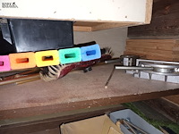 Lot 112 - diversen. inhoud kast - afbeelding 5 van  6