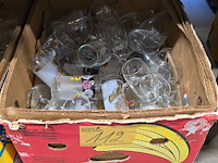 Lot 112 - doos diverse glazen - afbeelding 2 van  2