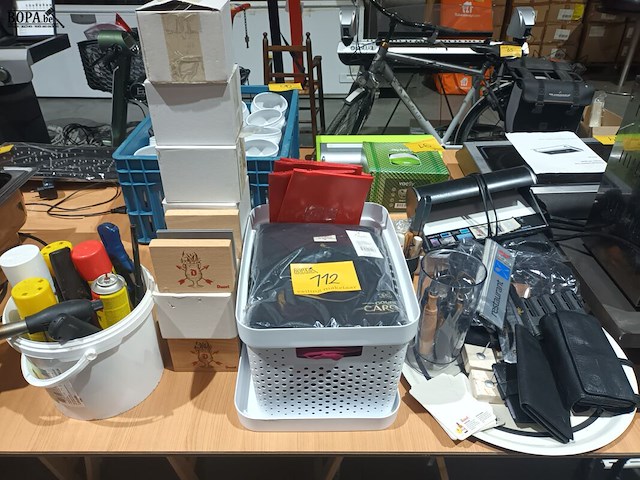 Lot 112 - horeca barbenodigdheden - afbeelding 1 van  8