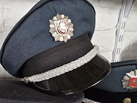 Lot 112 - litouwen 3 kepies - afbeelding 4 van  4