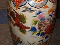 Lot 112 - oosterse vazen xl. 3 stuks - afbeelding 6 van  6