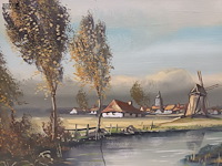 Lot 112 - schilderij dorp met molen - afbeelding 2 van  3