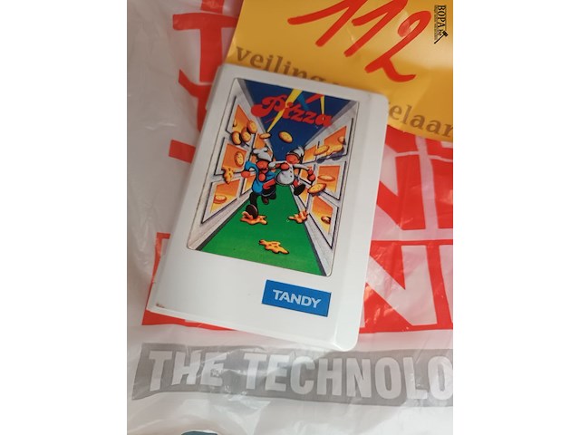 Lot 112 - tandy retro computerspel - afbeelding 3 van  4