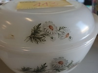 Lot 113 - arcopal schalen. 5 stuks - afbeelding 2 van  3