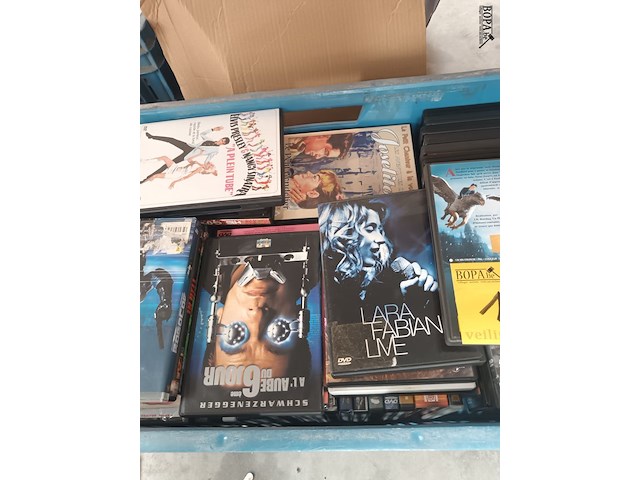 Lot 113 - dvd’s - afbeelding 3 van  3