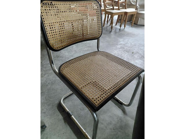 Lot 113 - lot 4 stoelen scandinavisch - afbeelding 7 van  9