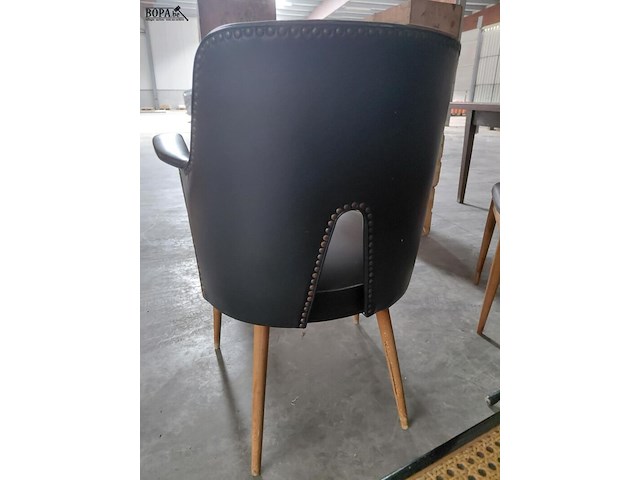 Lot 113 - lot 4 stoelen scandinavisch - afbeelding 9 van  9