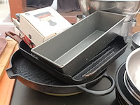 Lot 113 - pannen en keukengerei. 19 stuks - afbeelding 2 van  5