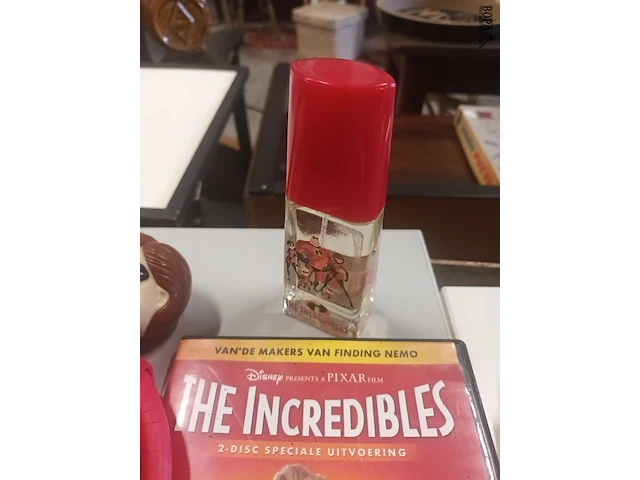 Lot 113 - the incredibles. 4 stuks - afbeelding 2 van  4