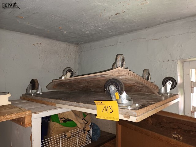 Lot 113 - verhuiskar. 2 stuks - afbeelding 2 van  2