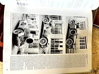Lot 114 - at home with books en droomhotesl groot brittannie 2 boeken - afbeelding 3 van  8
