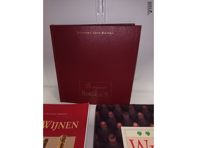 Lot 114 - boeken over wijn. 3 stuks - afbeelding 4 van  4