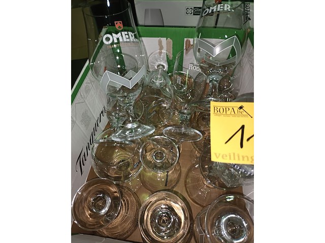 Lot 114 - diverse glazen. 4 dozen - afbeelding 3 van  5