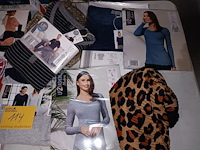 Lot 114 - kledij dames en heren. 29 stuks - afbeelding 2 van  4