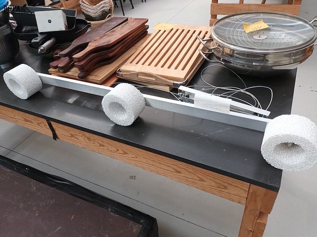 Lot 114 - plafondverlichting - afbeelding 3 van  4