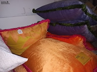 Lot 114 - sierkussens. 7 stuks - afbeelding 2 van  3