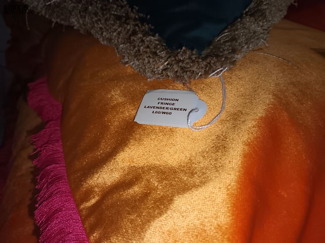 Lot 114 - sierkussens. 7 stuks - afbeelding 3 van  3