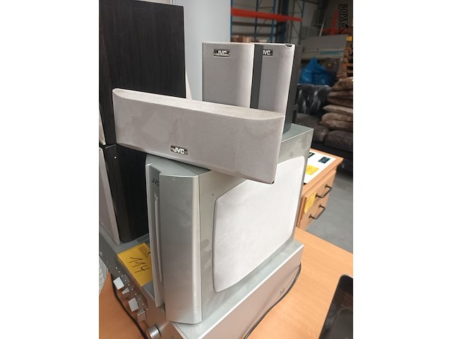 Lot 114 - sound receiver en surround systeem - afbeelding 3 van  5