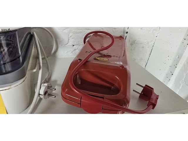 Lot 114 - stomer en express cooker - afbeelding 4 van  5