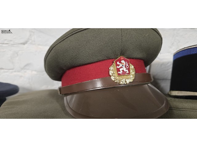 Lot 114 - tjechië slowakije 5 kepies - afbeelding 3 van  5