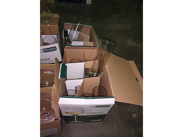 Lot 115 - diverse cocktail glazen. 4 dozen - afbeelding 4 van  4